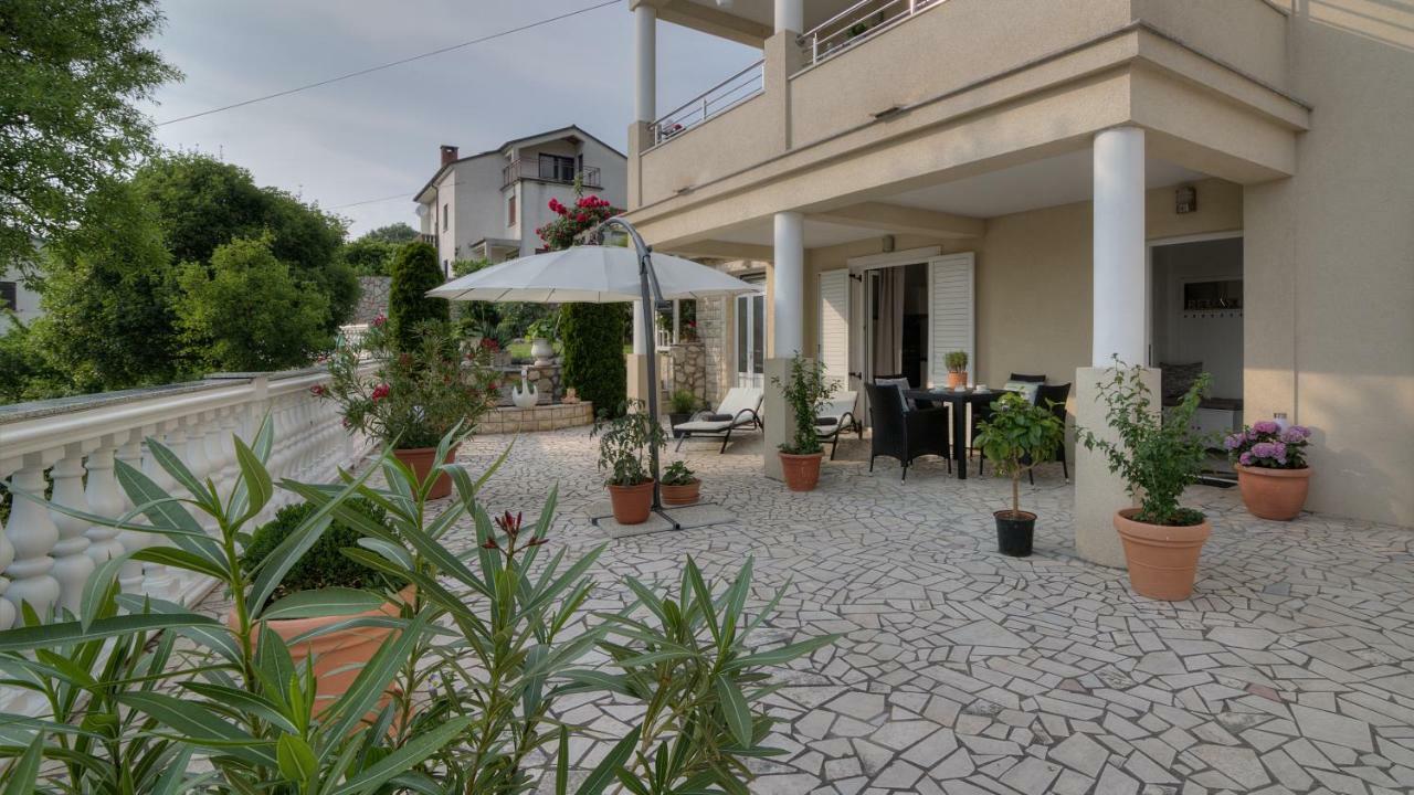 Apartment Barbara Senj  Exterior foto